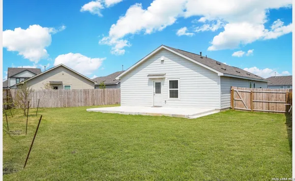 $1,800 | 10203 Asta Trail, San Antonio, TX 78224