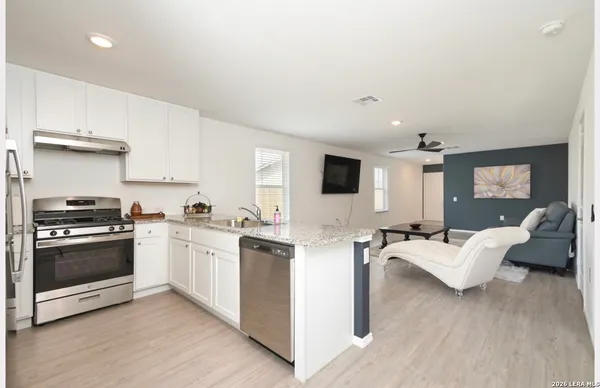 $1,800 | 10203 Asta Trail, San Antonio, TX 78224