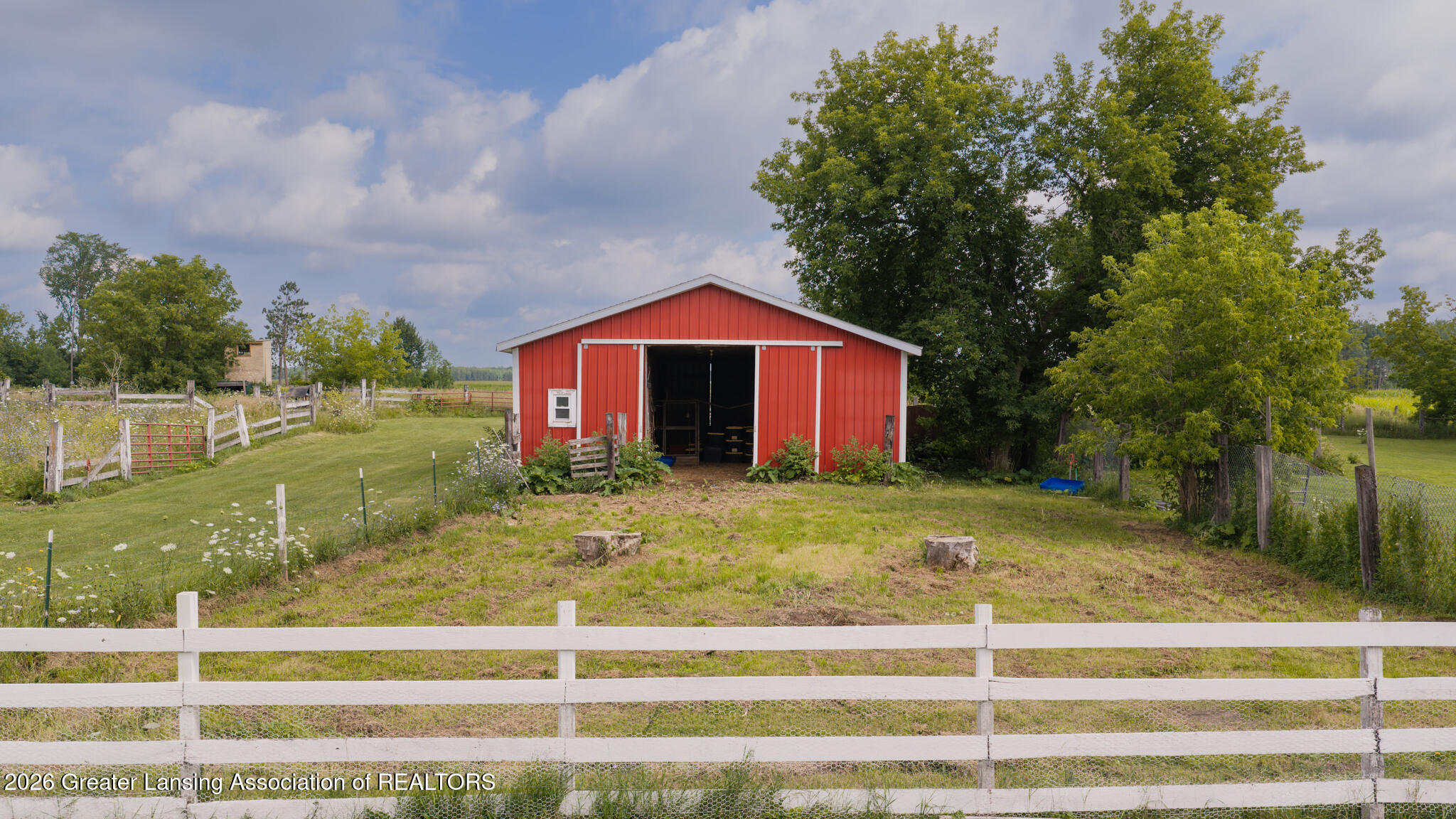 6658 Old State Road Whittemore, MI 48770 - Photo 20 of 22 Barn & Pasture