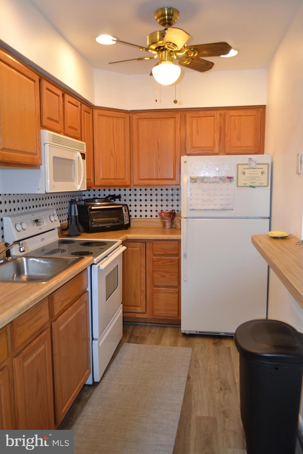 224 Pennell Road, Unit H9 Media, PA 19063 - Photo 19 of 40