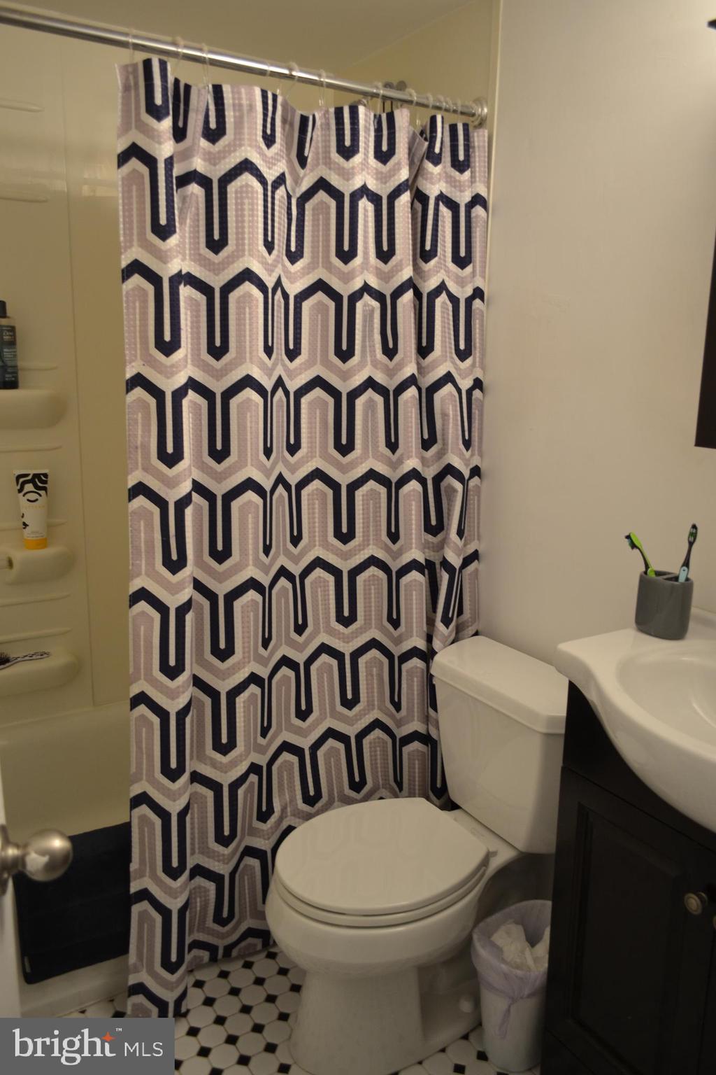 224 Pennell Road, Unit H9 Media, PA 19063 - Photo 32 of 40