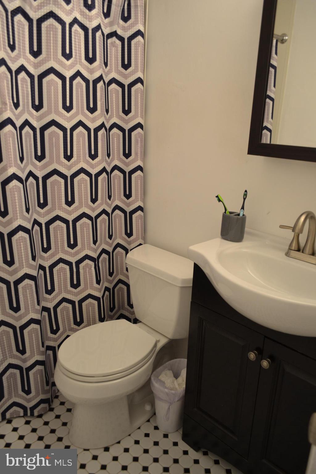 224 Pennell Road, Unit H9 Media, PA 19063 - Photo 34 of 40