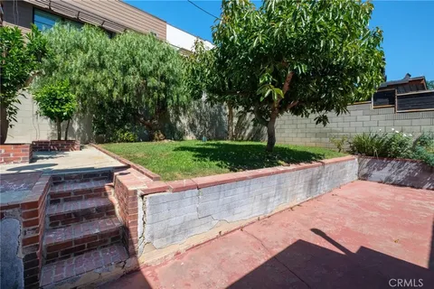 $1,590,000 | 7615 Kittyhawk Avenue, Los Angeles, CA 90045