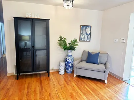 $1,590,000 | 7615 Kittyhawk Avenue, Los Angeles, CA 90045