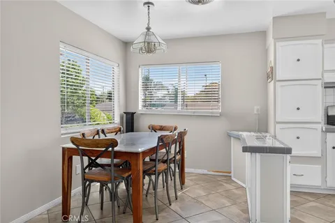 $1,590,000 | 7615 Kittyhawk Avenue, Los Angeles, CA 90045