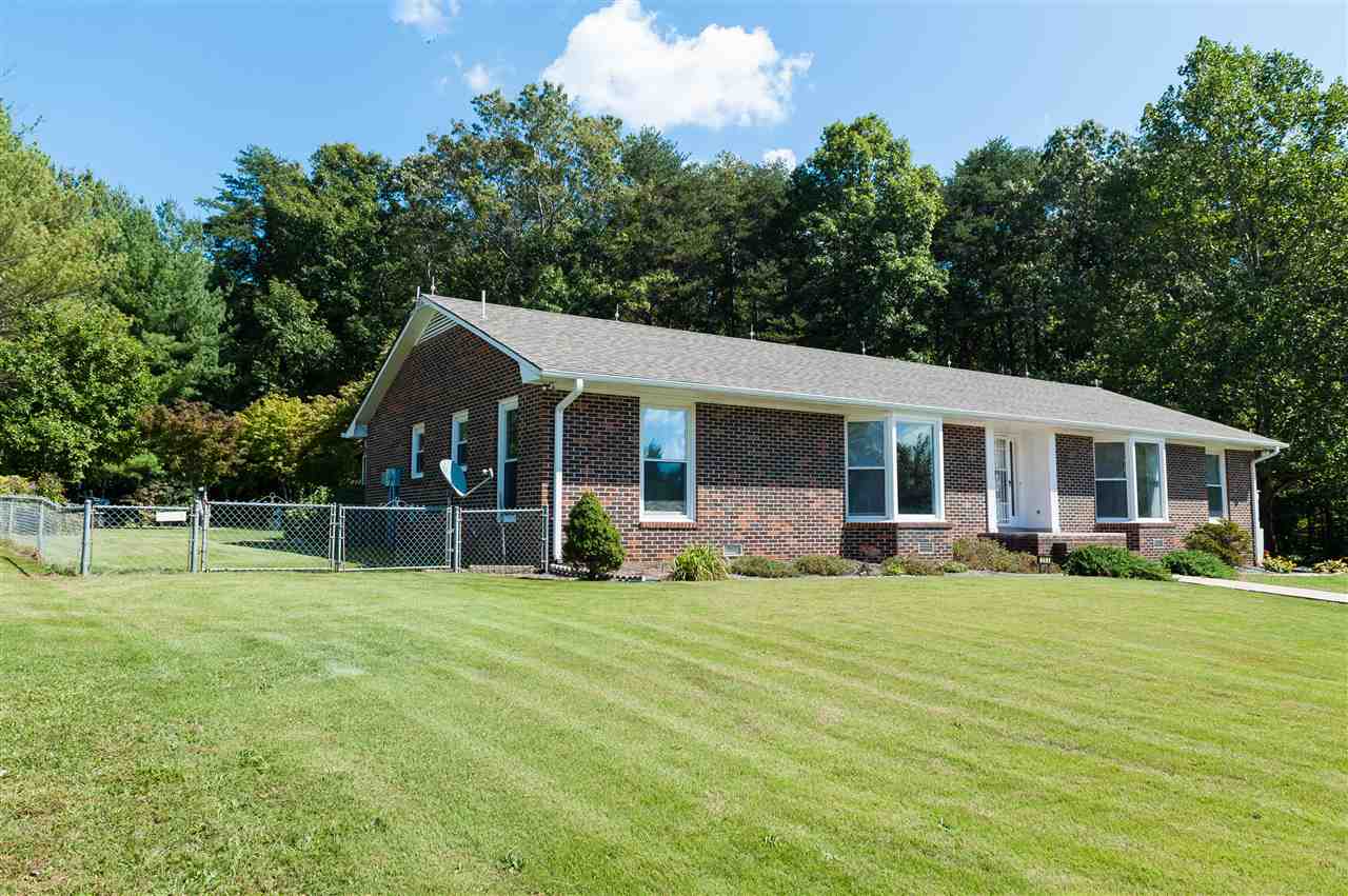203 Clearwater Road Landrum, SC 29356 - Photo 2 of 21