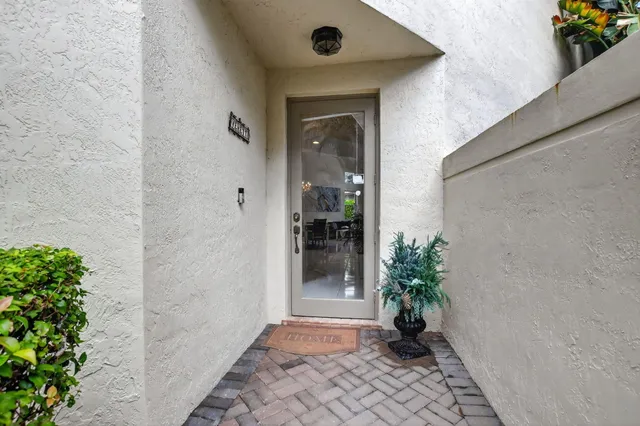 $849,000 | 2565 Northwest 52nd Street, Boca Raton, FL 33496
