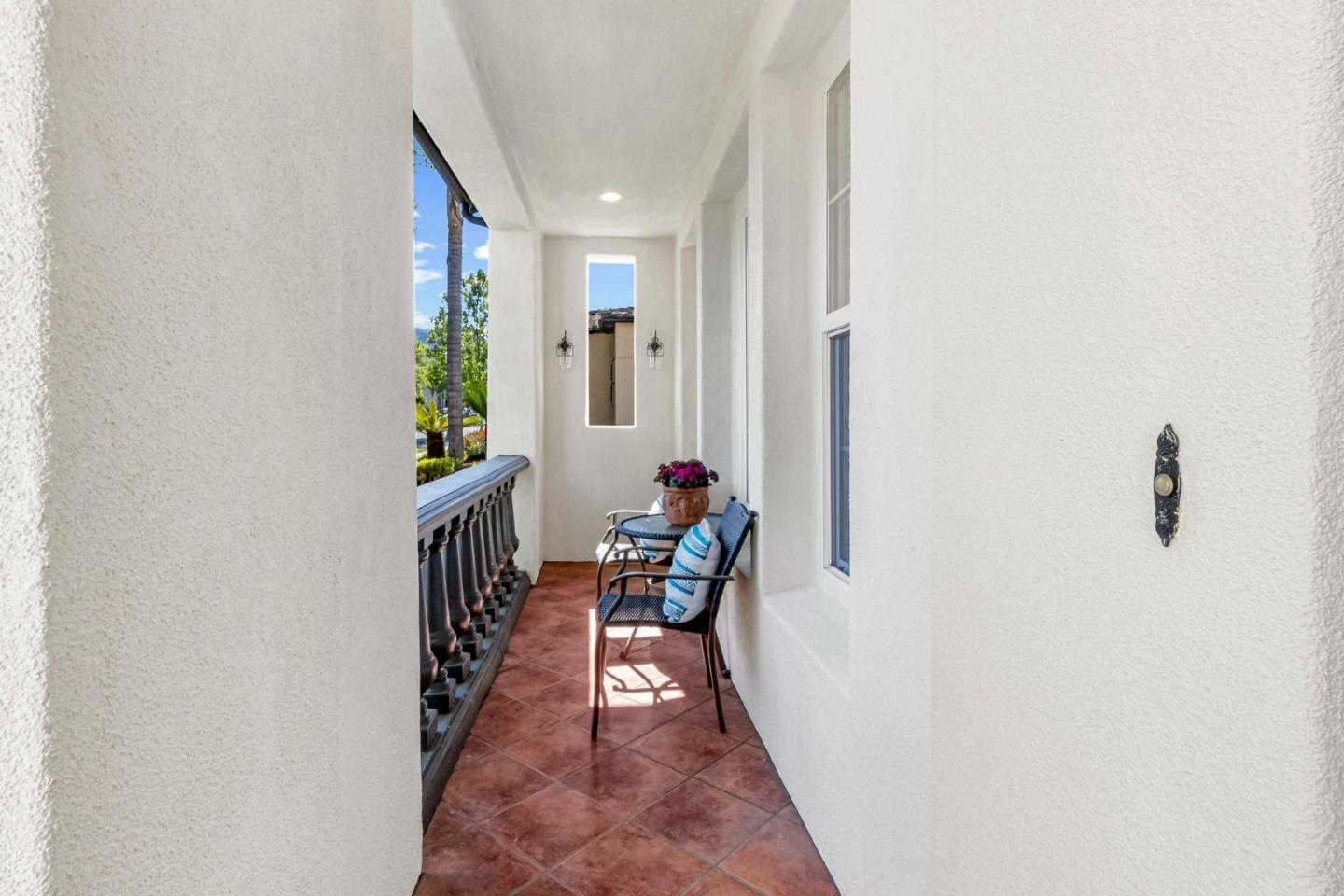 1913 St Andrews Circle Gilroy, CA 95020 - Photo 5 of 79