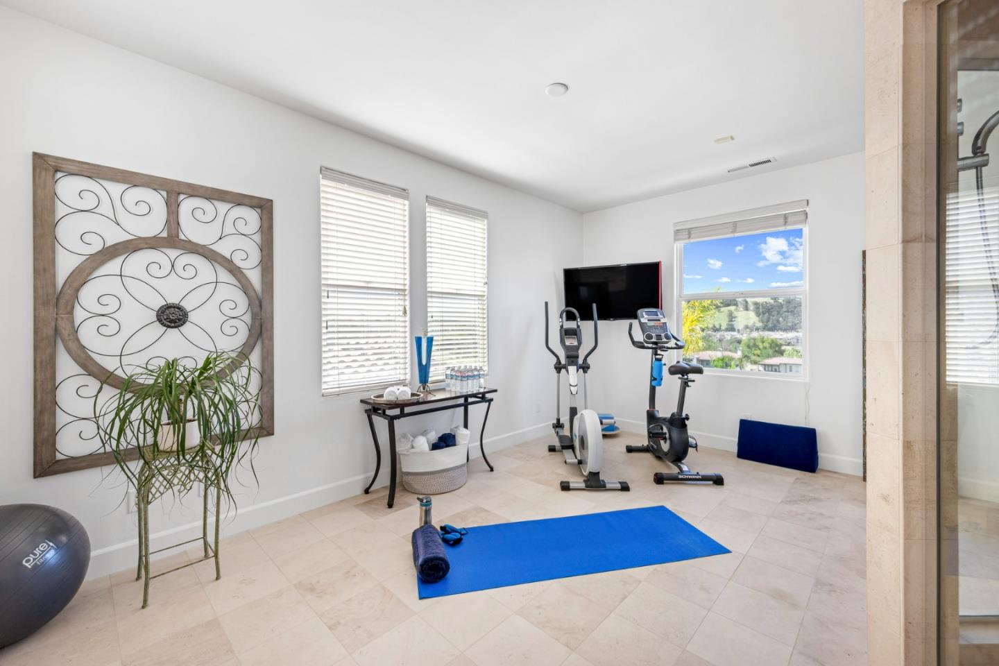 1913 St Andrews Circle Gilroy, CA 95020 - Photo 61 of 79 a view of a livingroom with furniture and a flat screen tv