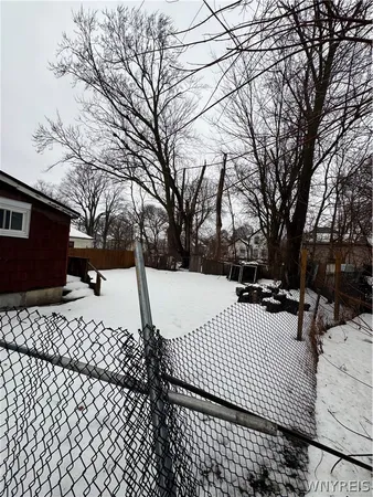 $1,200 | 1312 Ontario Avenue, Niagara Falls, NY 14305
