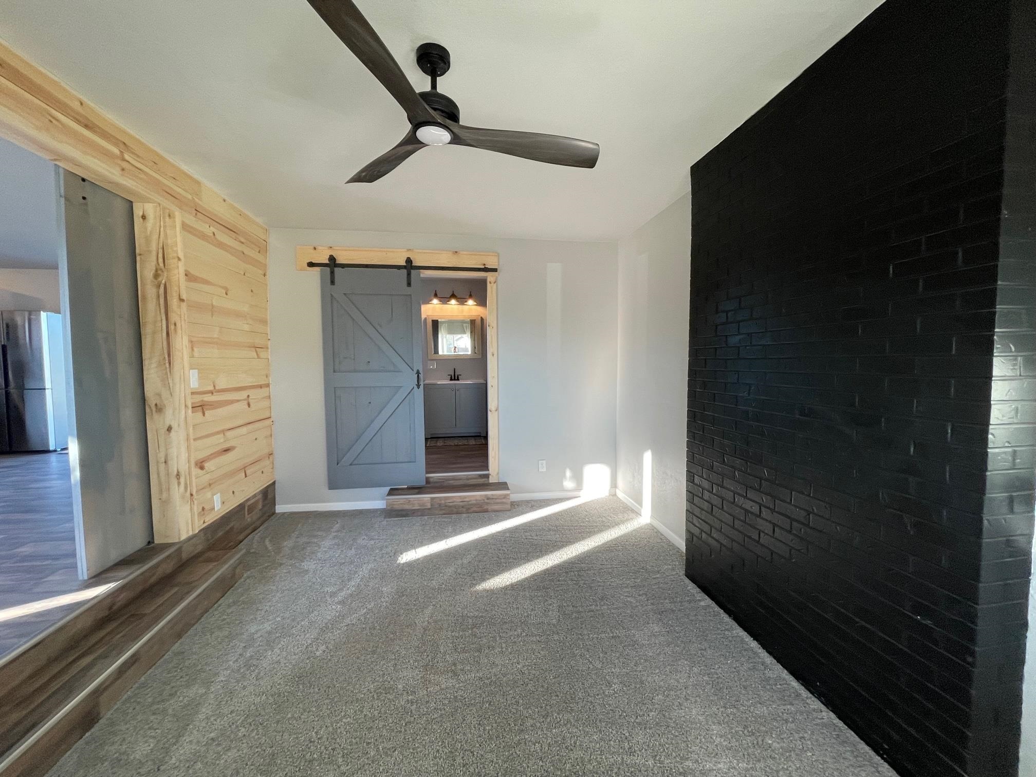 3206 D D 1/4 Road Clifton, CO 81520 - Photo 22 of 39 a view of empty room with windows