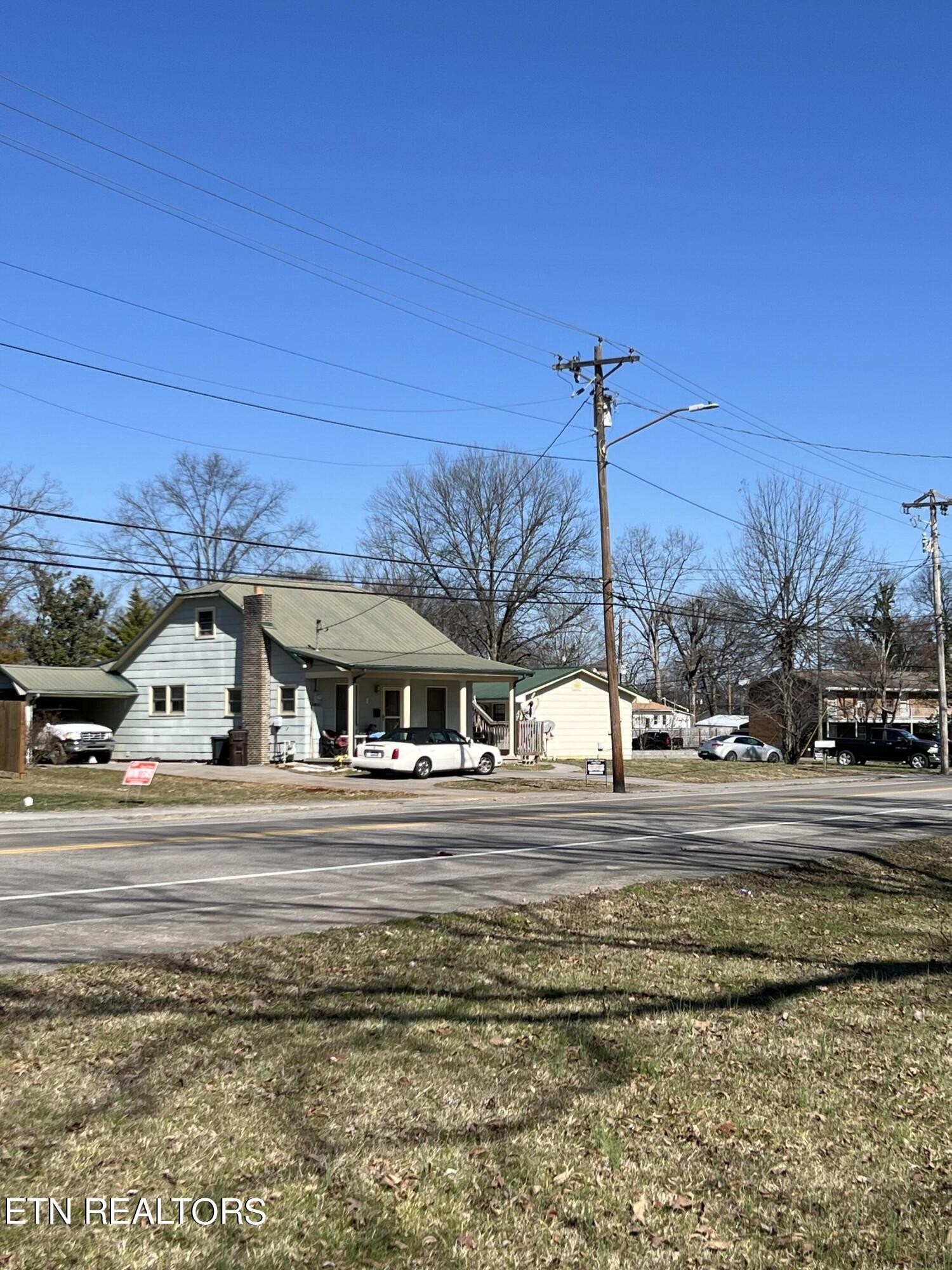306 Englewood Road Madisonville, TN 37354 - Photo 2 of 34 a view of a city street view