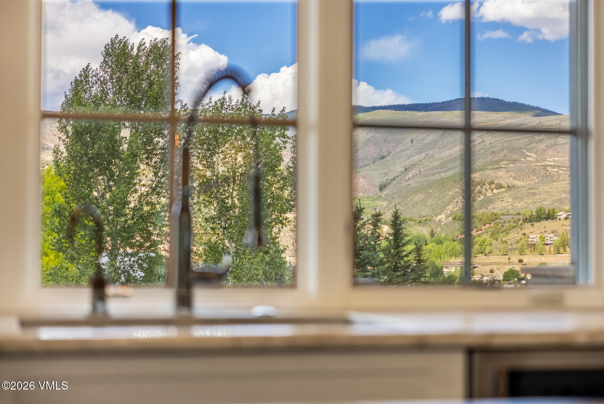 37 Lariat Court Edwards, CO 81632 - Photo 15 of 57 138A6640_1