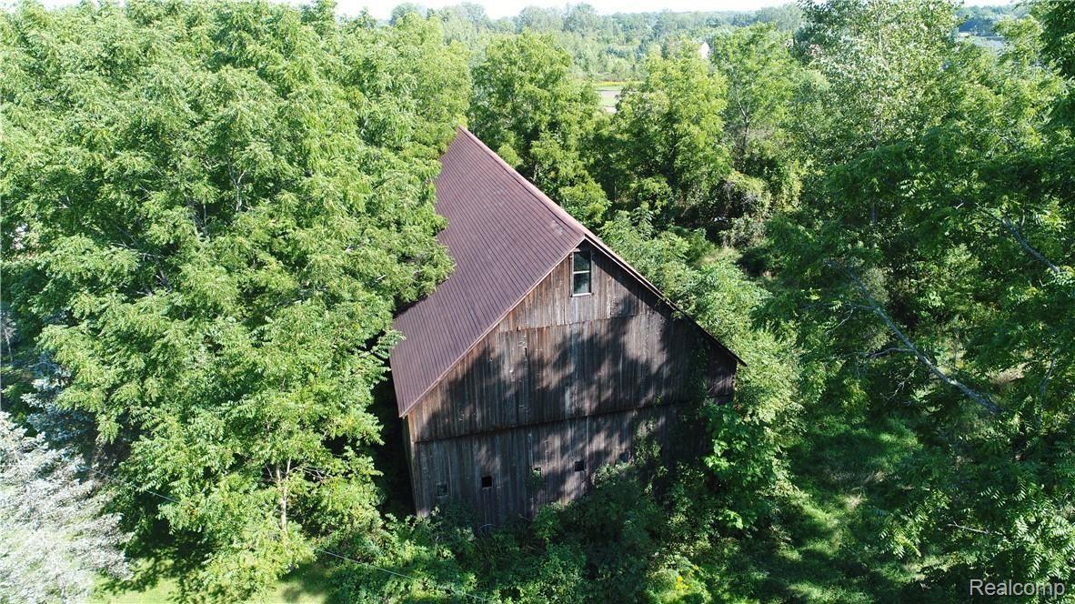 21580 32 Mile Road Ray, MI 48096 - Photo 39 of 44 DJI_0055.JPG