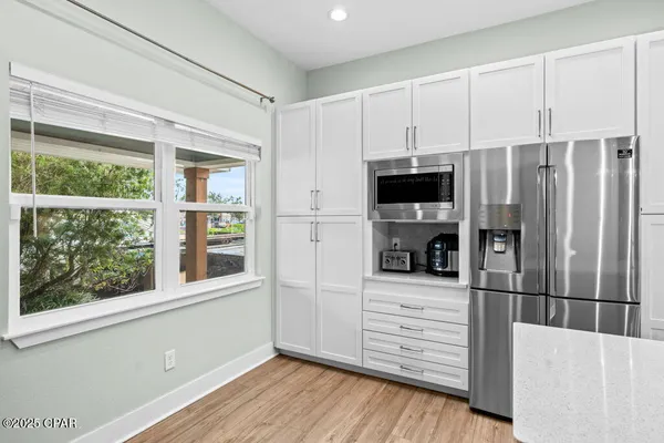 $574,900 | 107 Loyola Lane, Panama City, FL 32405