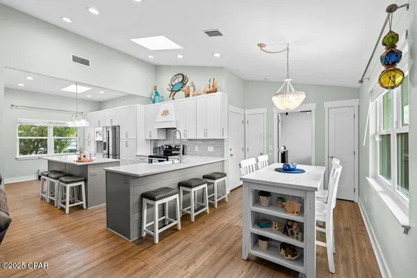 $574,900 | 107 Loyola Lane, Panama City, FL 32405