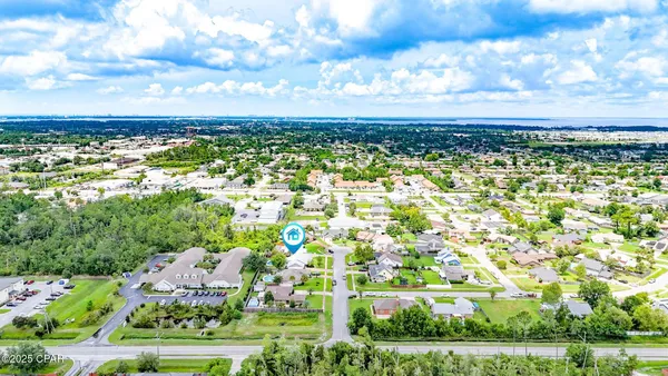 $574,900 | 107 Loyola Lane, Panama City, FL 32405