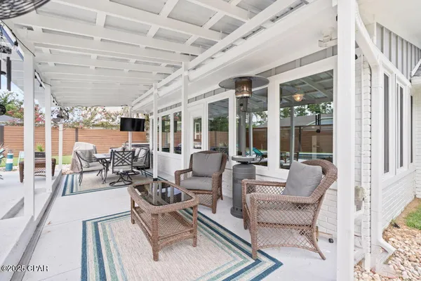 $574,900 | 107 Loyola Lane, Panama City, FL 32405