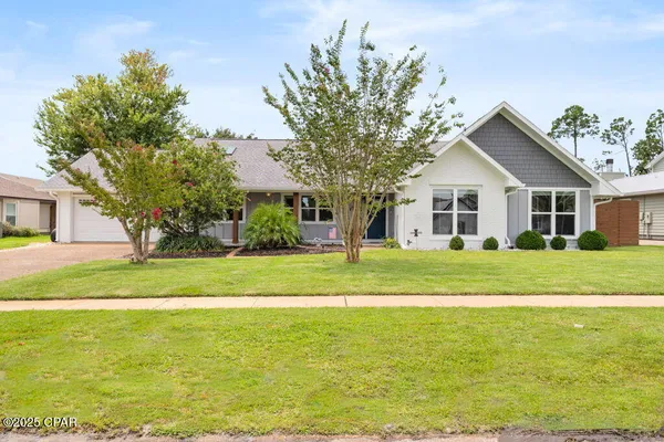 $574,900 | 107 Loyola Lane, Panama City, FL 32405