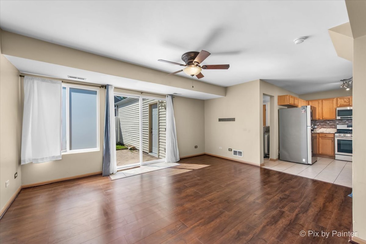 55 Harmony Lane Romeoville, IL 60446 - Photo 8 of 34