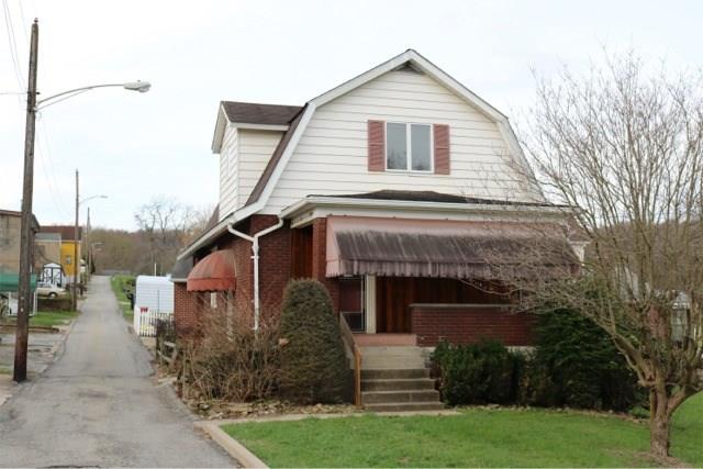 709 Longfellow St Extension Vandergrift, PA 15690 - Photo 1 of 10 Gallery Image 1