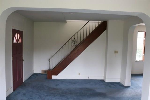 709 Longfellow St Extension Vandergrift, PA 15690 - Photo 6 of 10 Gallery Image 6