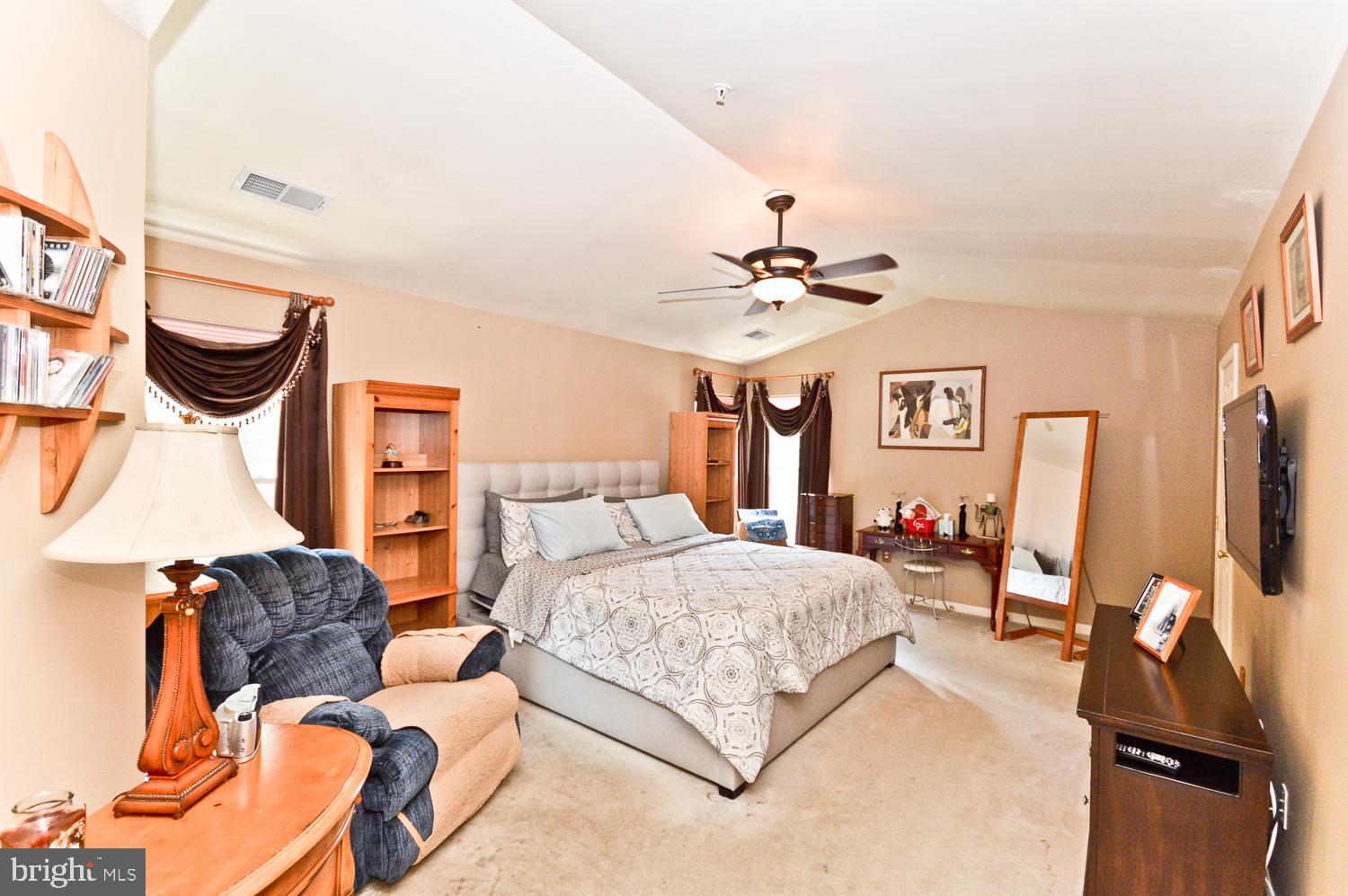 9622 Stuart Lane Clinton, MD 20735 - Photo 30 of 47 Gallery Image 30