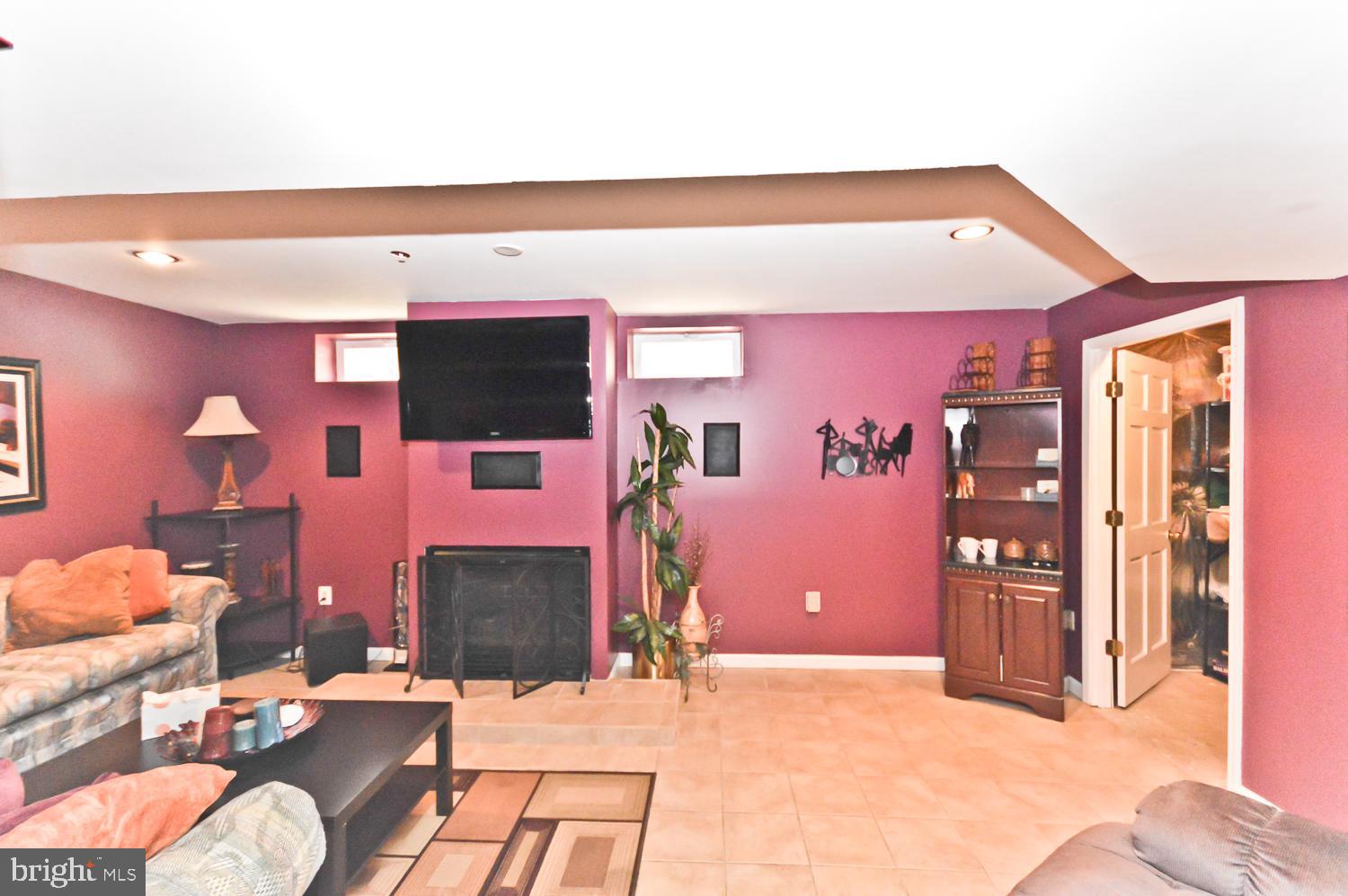 9622 Stuart Lane Clinton, MD 20735 - Photo 37 of 47 Gallery Image 37