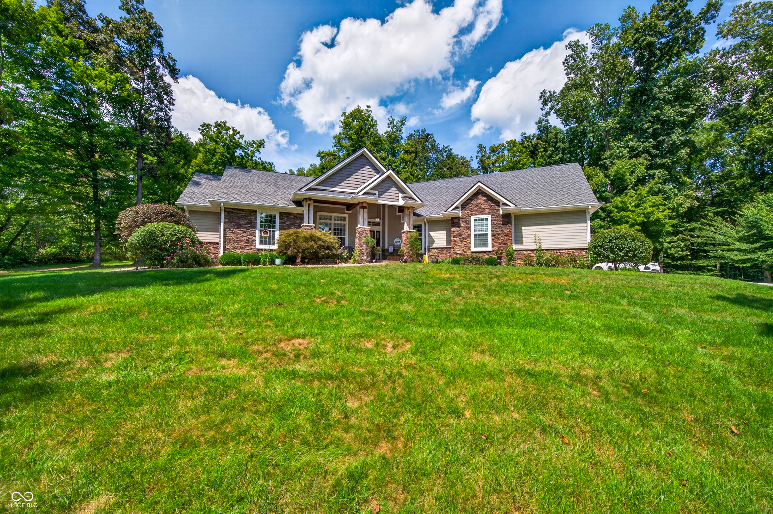 8700 West Georgetown Road Columbus, IN 47201 - Photo 8 of 175 Gallery Image 8