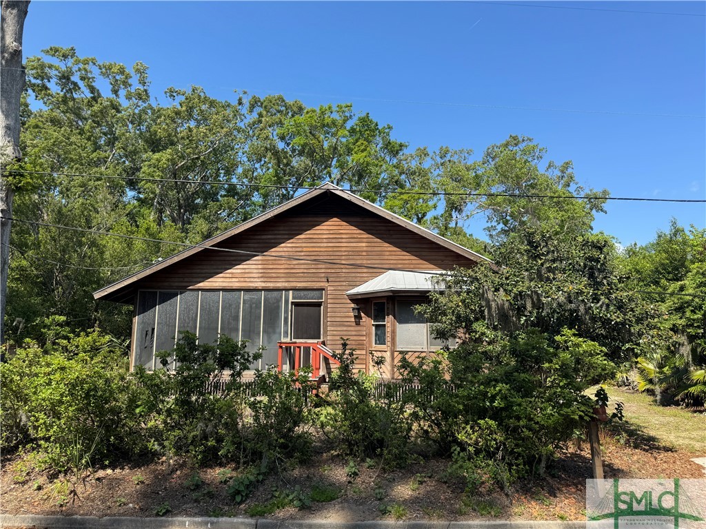 6 West Back Road Savannah, GA 31419 - Photo 1 of 9