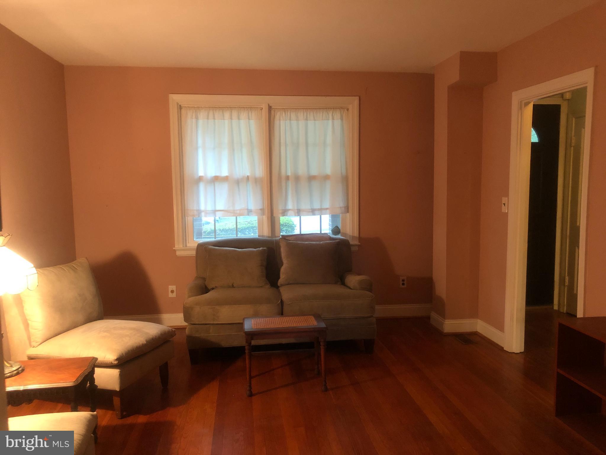 3909 Rexmere Road Baltimore, MD 21218 - Photo 7 of 42 Family Room