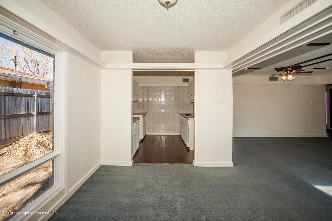 6001 Elmhurst Road Amarillo, TX 79106 - Photo 5 of 23 DSC_2335