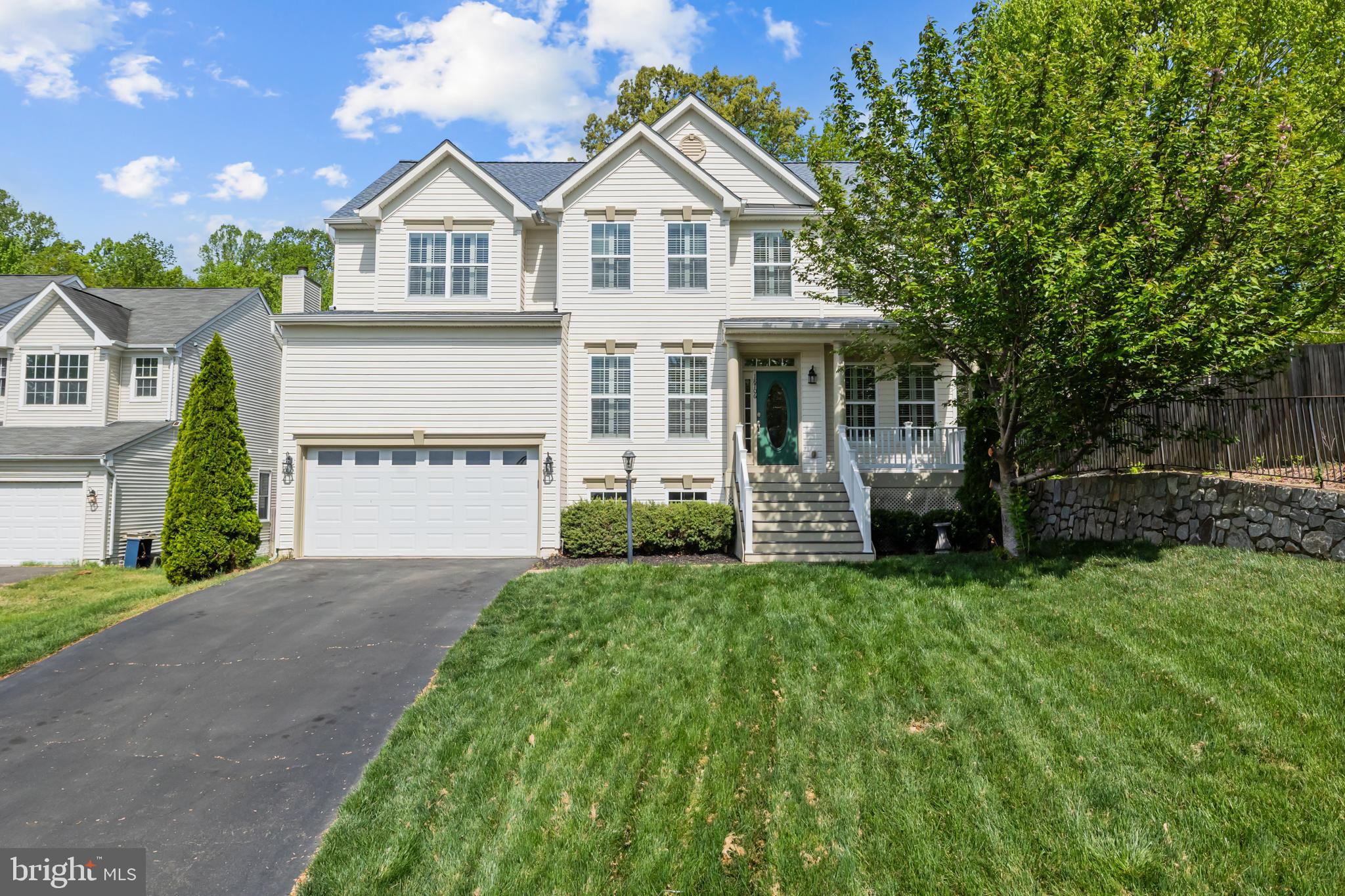 18706 Kerill Road Triangle, VA 22172 - Photo 1 of 58