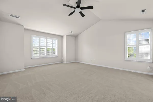 $699,900 | 18706 Kerill Road, Triangle, VA 22172