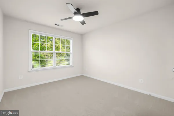 $699,900 | 18706 Kerill Road, Triangle, VA 22172