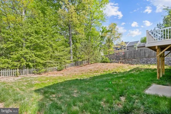 $699,900 | 18706 Kerill Road, Triangle, VA 22172