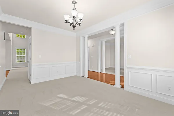 $699,900 | 18706 Kerill Road, Triangle, VA 22172