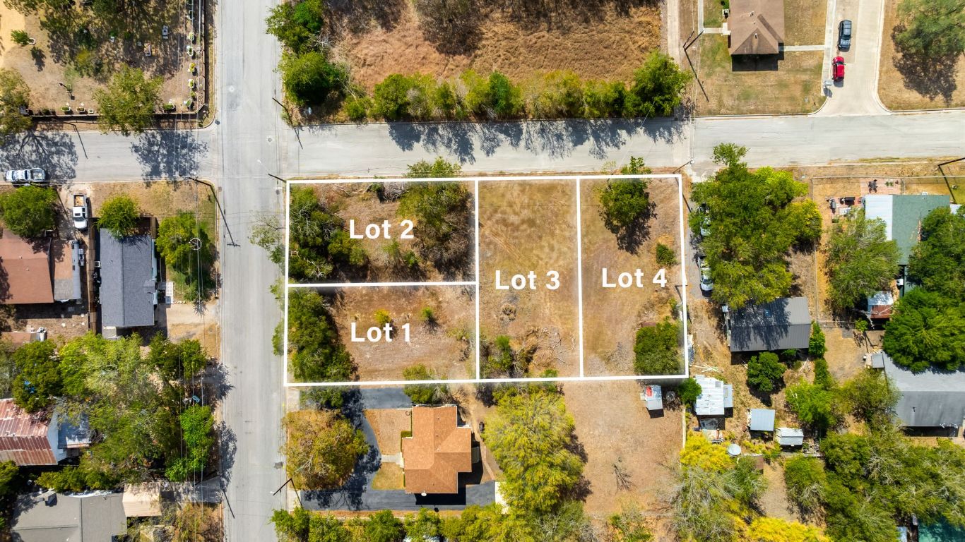 321 West Olive Street Lockhart, TX 78644 - Photo 6 of 6 view of an outdoor space