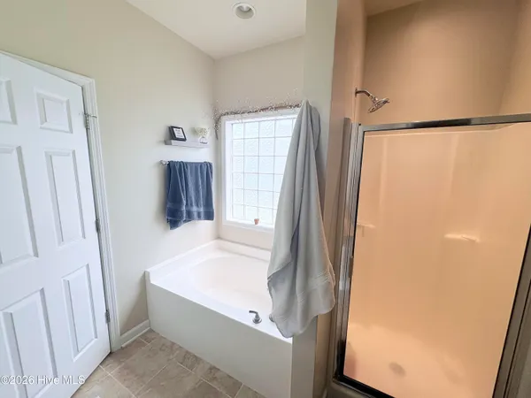 $2,000 | 174 Moonstone Court, Jacksonville, NC 28546