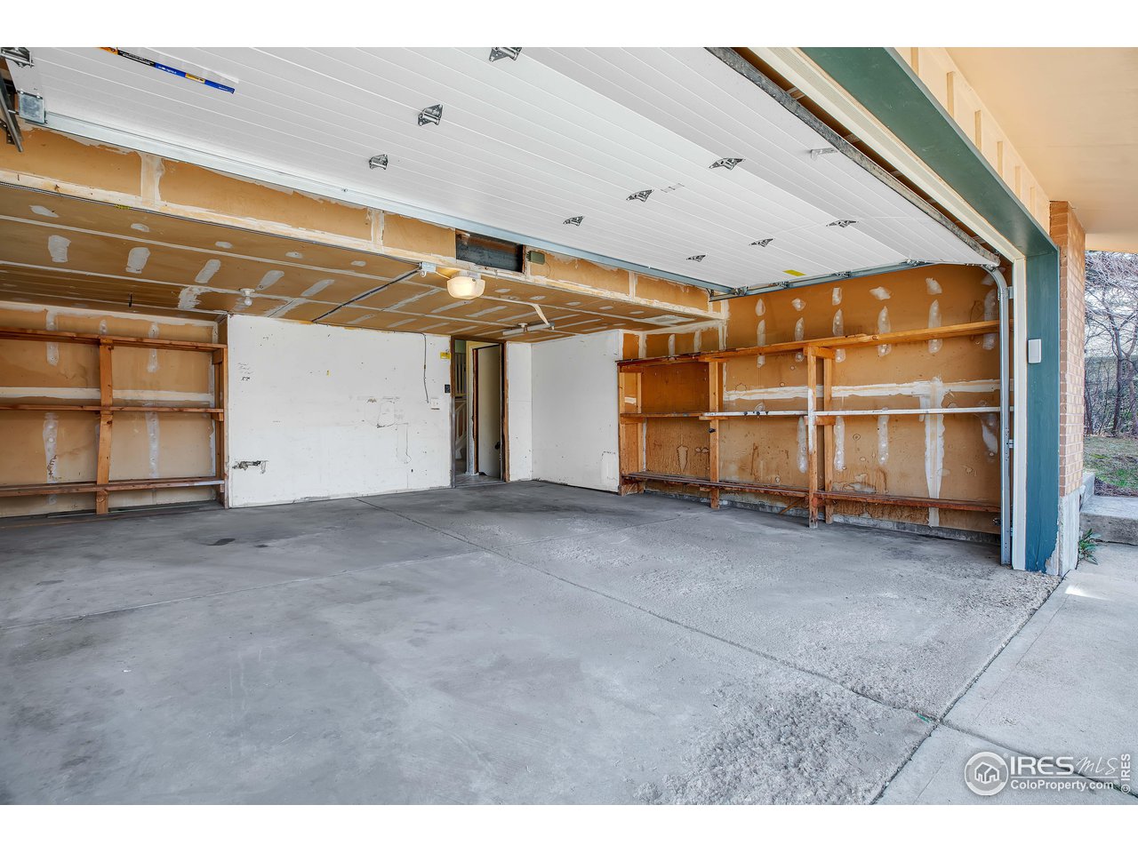 592 Blackhawk Road Boulder, CO 80303 - Photo 33 of 40 Gallery Image 33
