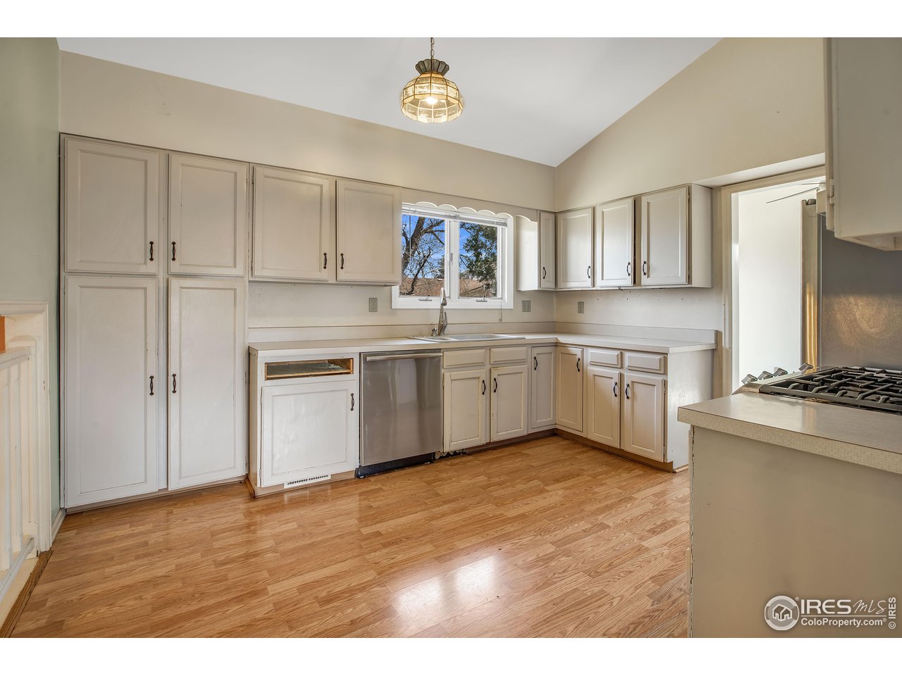 592 Blackhawk Road Boulder, CO 80303 - Photo 6 of 40 Gallery Image 6
