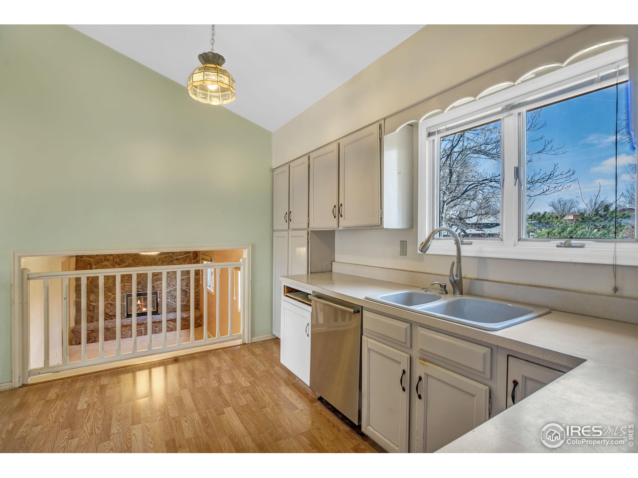 592 Blackhawk Road Boulder, CO 80303 - Photo 7 of 40 Gallery Image 7