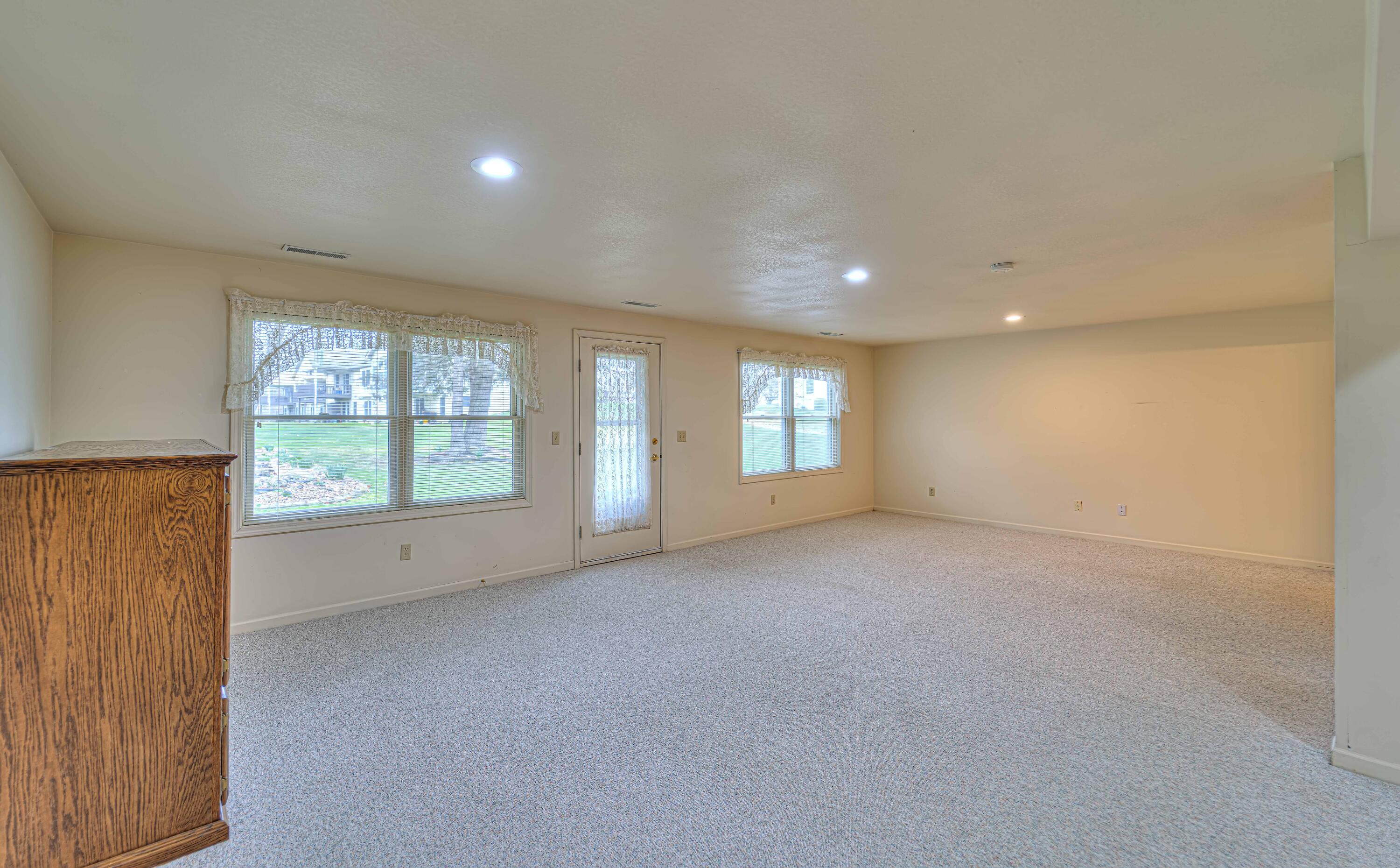 7051 Gilroy Court Spring Arbor, MI 49283 - Photo 24 of 32 7051 Gilroy Ct 40