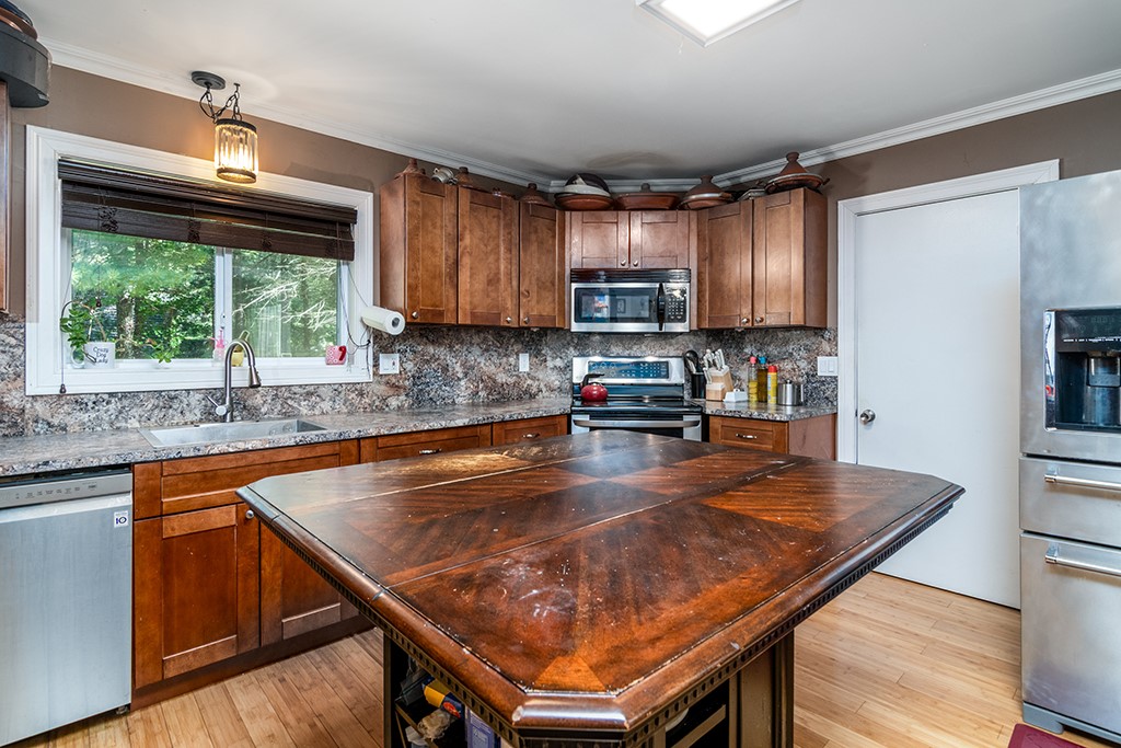 686 Gardiner Road Exeter, RI 02822 - Photo 13 of 22