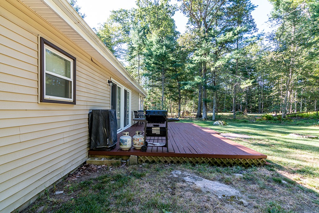 686 Gardiner Road Exeter, RI 02822 - Photo 6 of 22