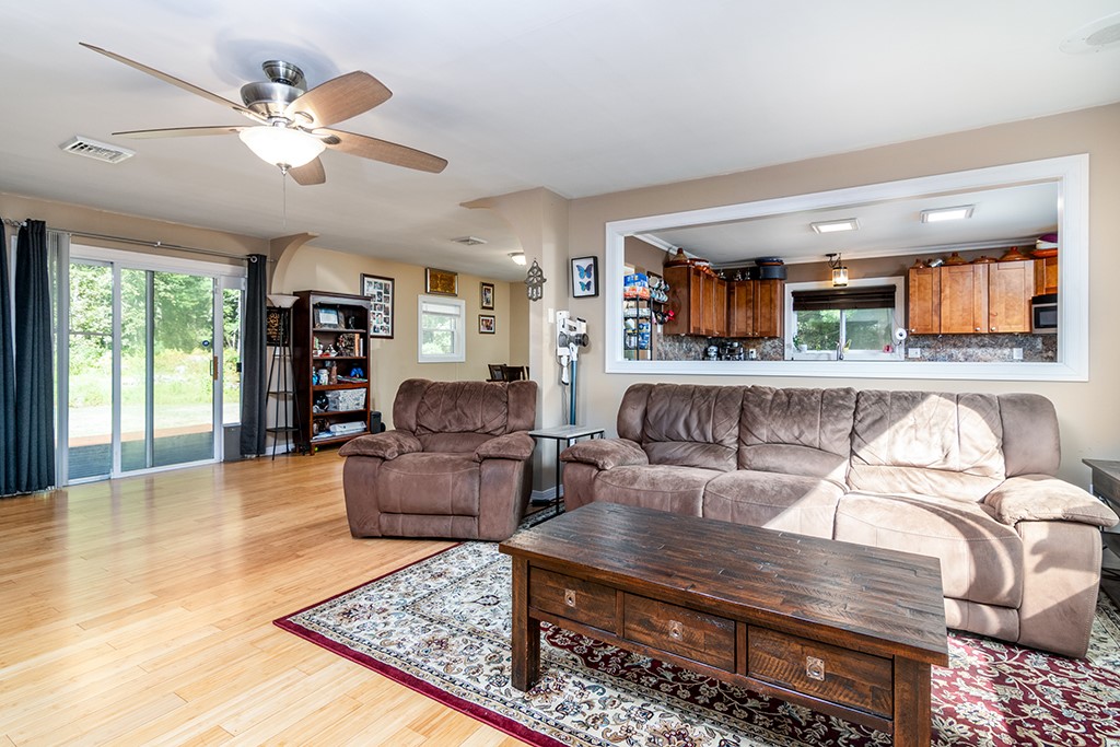 686 Gardiner Road Exeter, RI 02822 - Photo 9 of 22