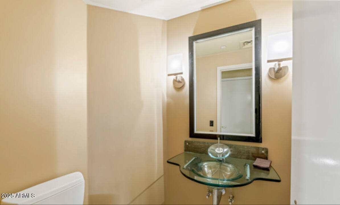 1040 East Osborn Road, Unit 501 Phoenix, AZ 85014 - Photo 25 of 65