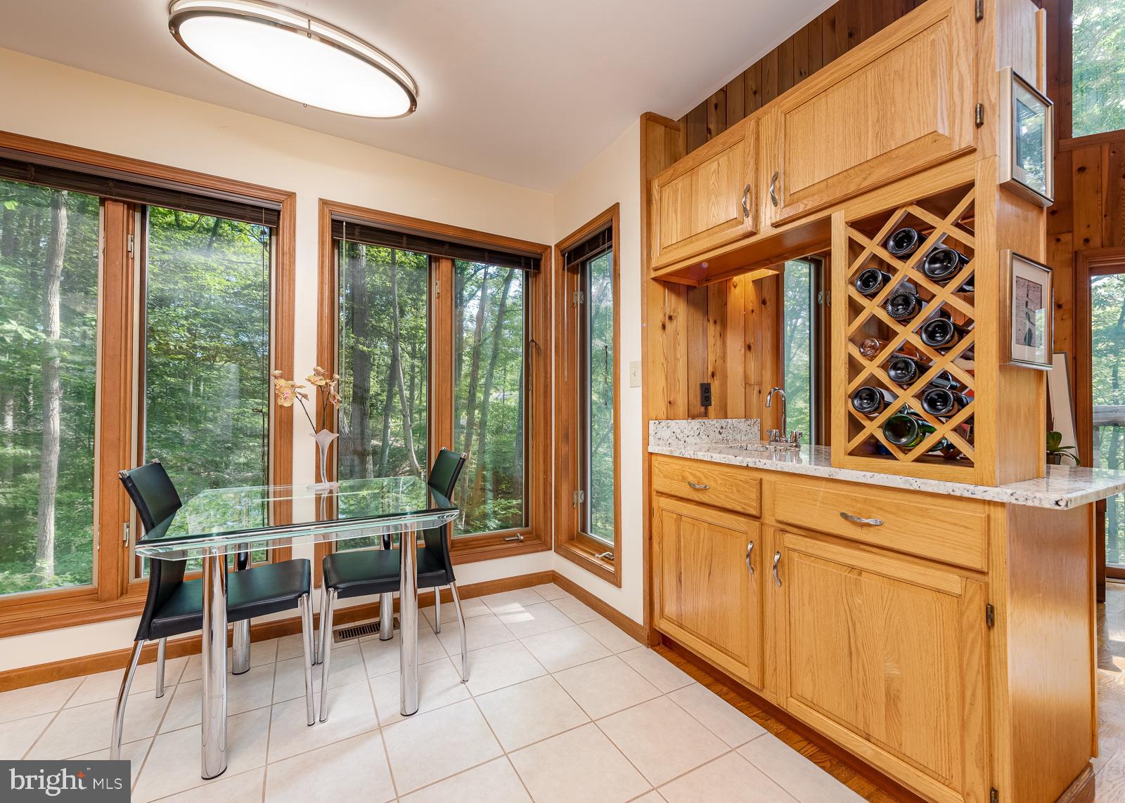 3159 Rolling Road Edgewater, MD 21037 - Photo 13 of 46 breakfast area