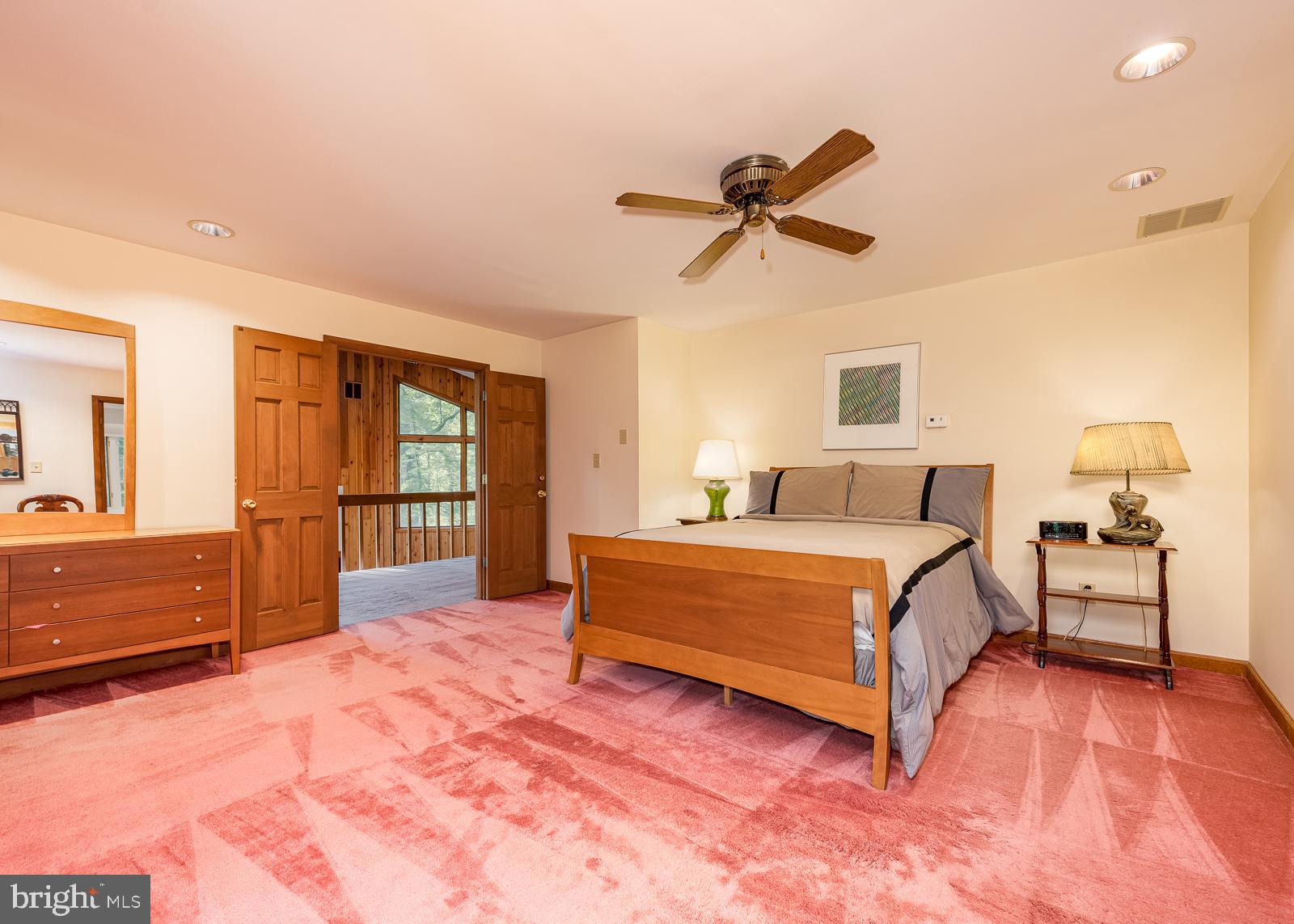 3159 Rolling Road Edgewater, MD 21037 - Photo 24 of 46 master bedroom