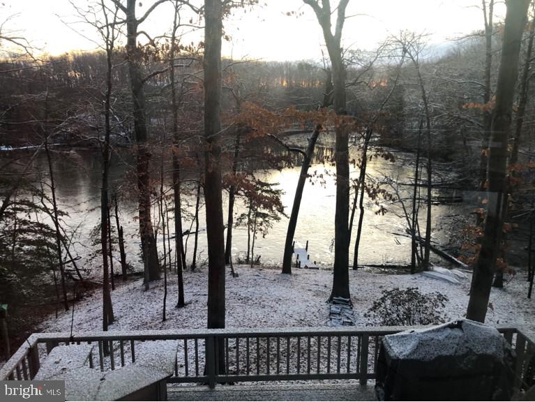 3159 Rolling Road Edgewater, MD 21037 - Photo 40 of 46 view